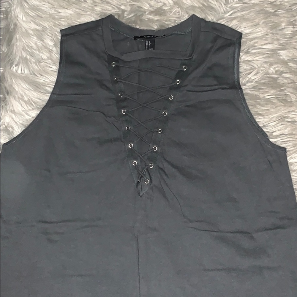Low cut dark grey t shirt dress